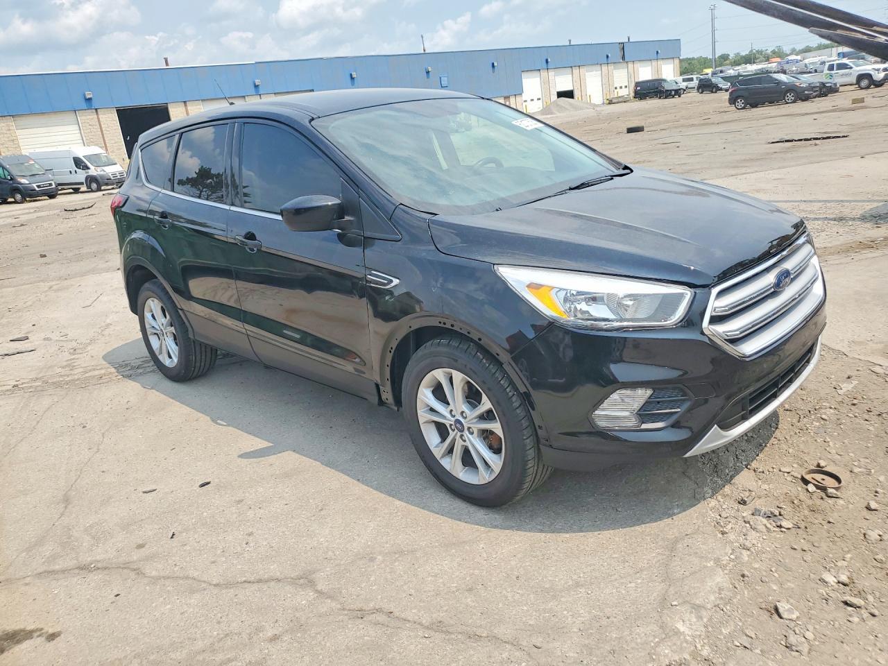 2019 Ford Escape Se - Image 4