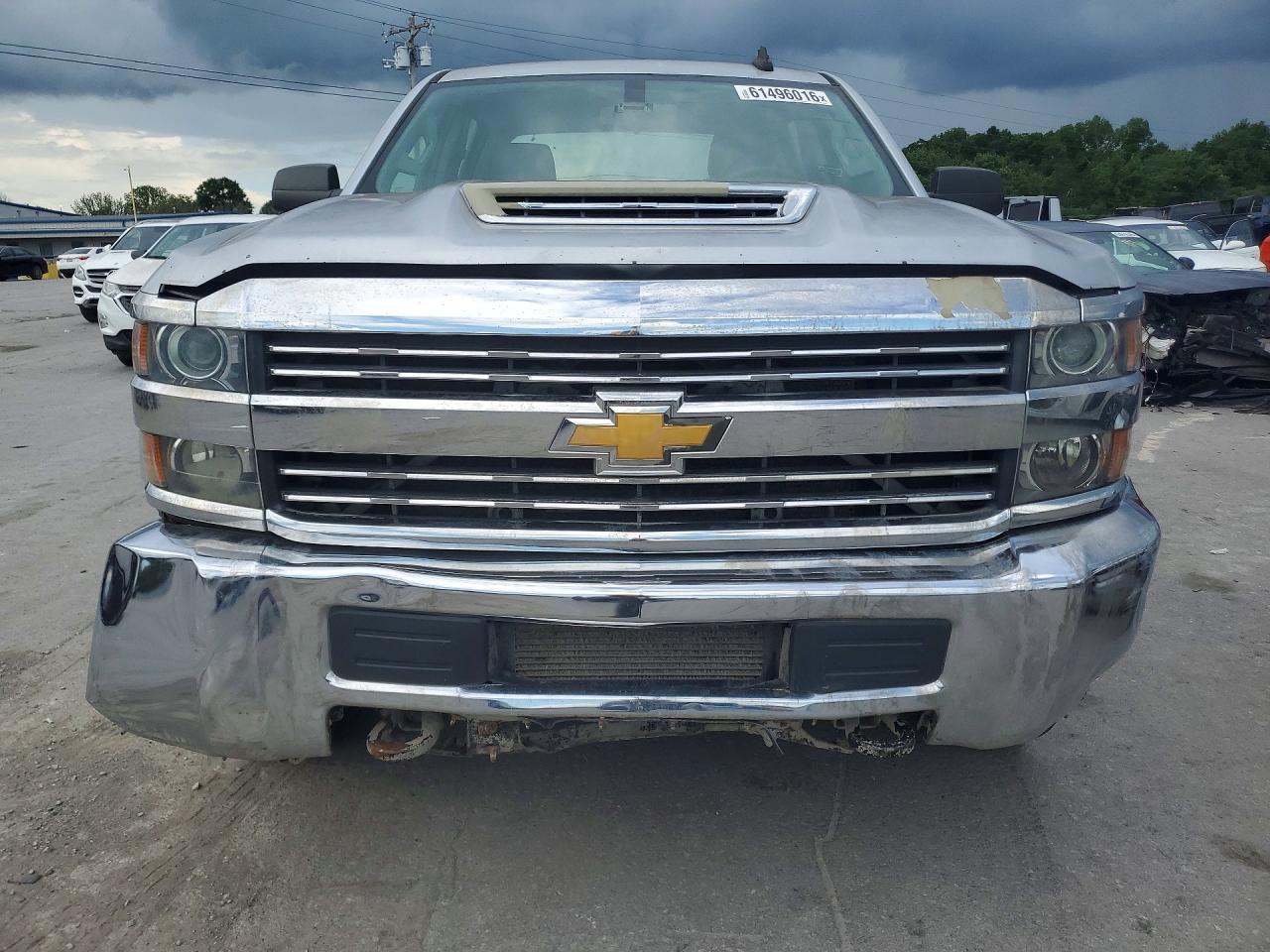 2017 Chevrolet Silverado C2500 Heavy Duty - Image 5