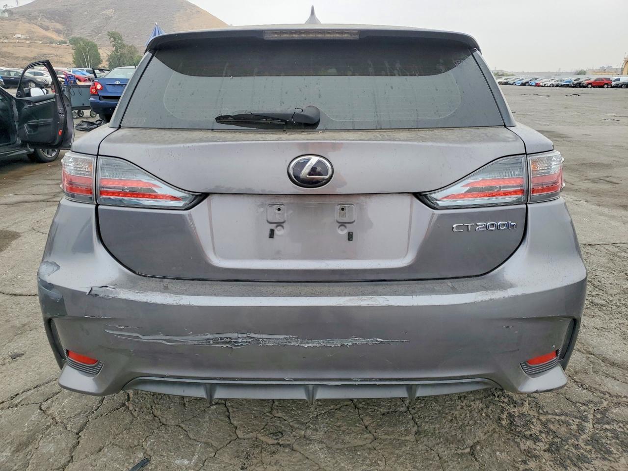 2015 Lexus Ct 200 - Image 6
