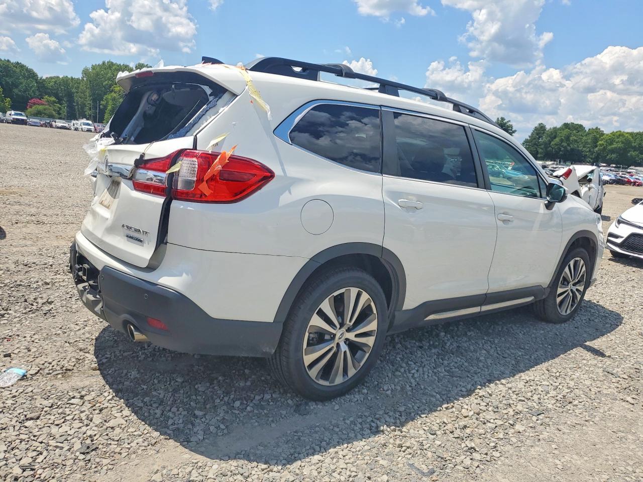2022 Subaru Ascent Limited - Image 3