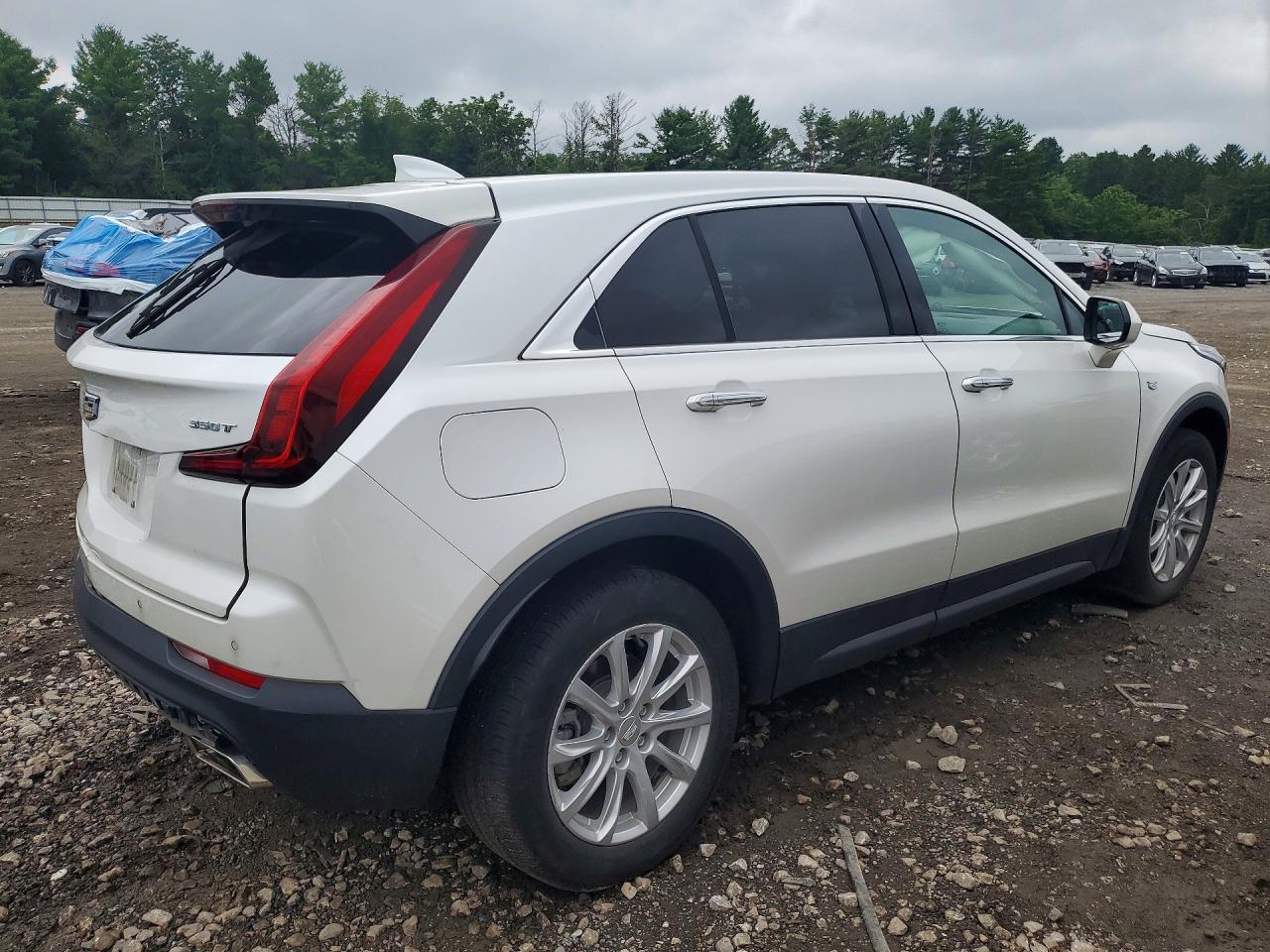 2022 Cadillac Xt4 Luxury - Фото 3