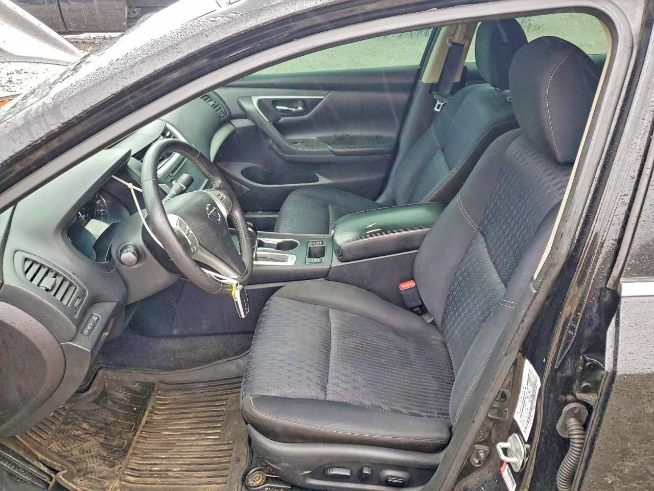 2016 Nissan Altima 2.5 - Фото 7