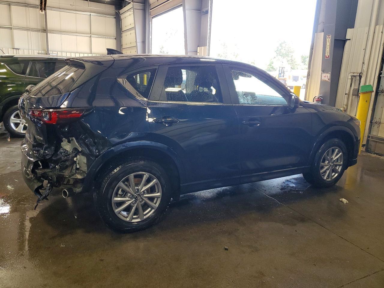 2025 Mazda Cx-5 Preferred - Image 3