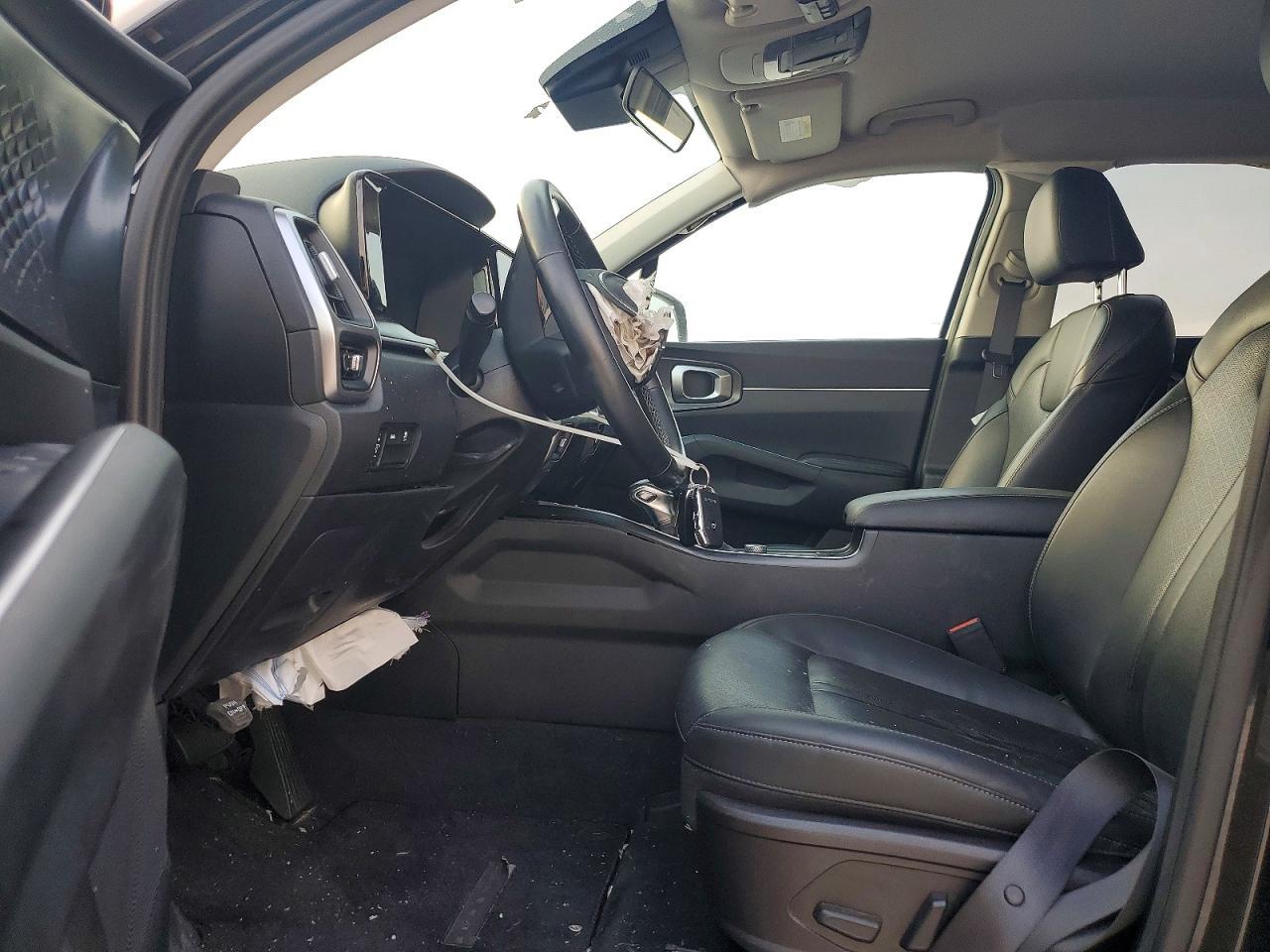 2022 Kia Sorento S - Image 7