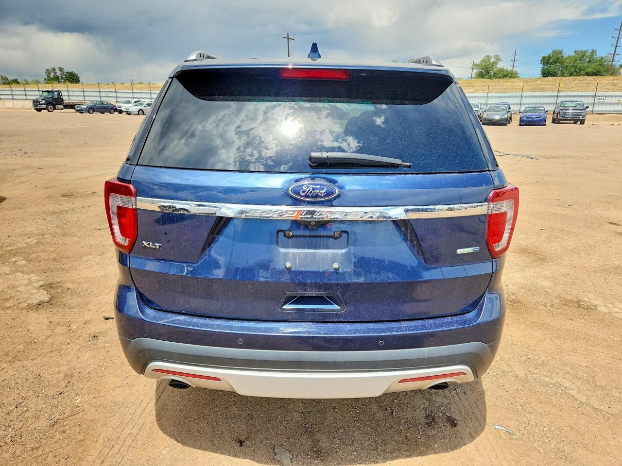 2016 Ford Explorer Xlt - Фото 6