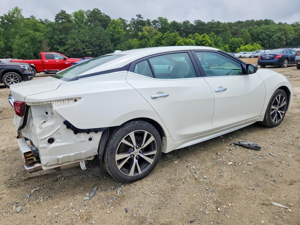 2017 Nissan Maxima 3.5 S - Image 3