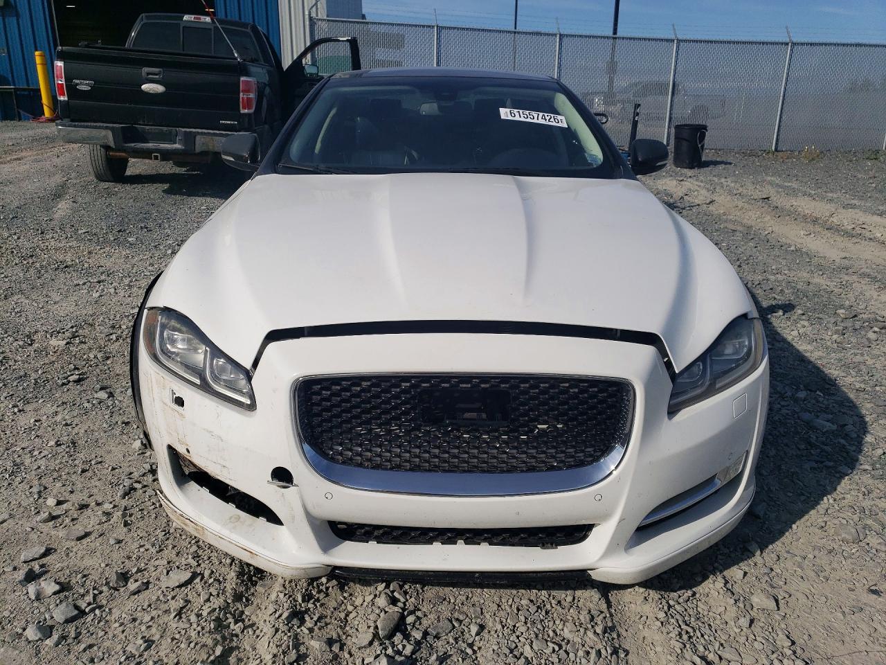 2016 Jaguar Xj Xj - Фото 5