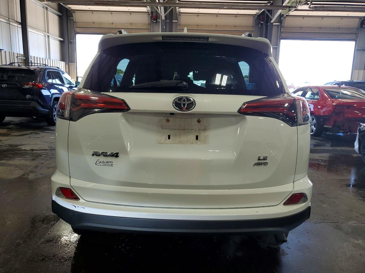 2018 Toyota Rav4 Le - Фото 6