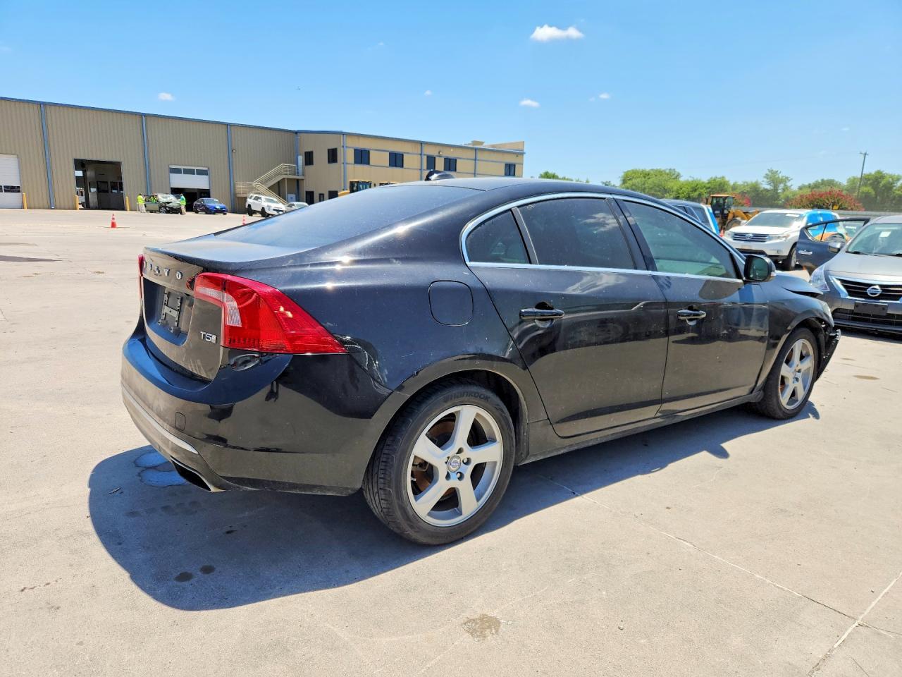 2016 Volvo S60 Premier - Фото 3
