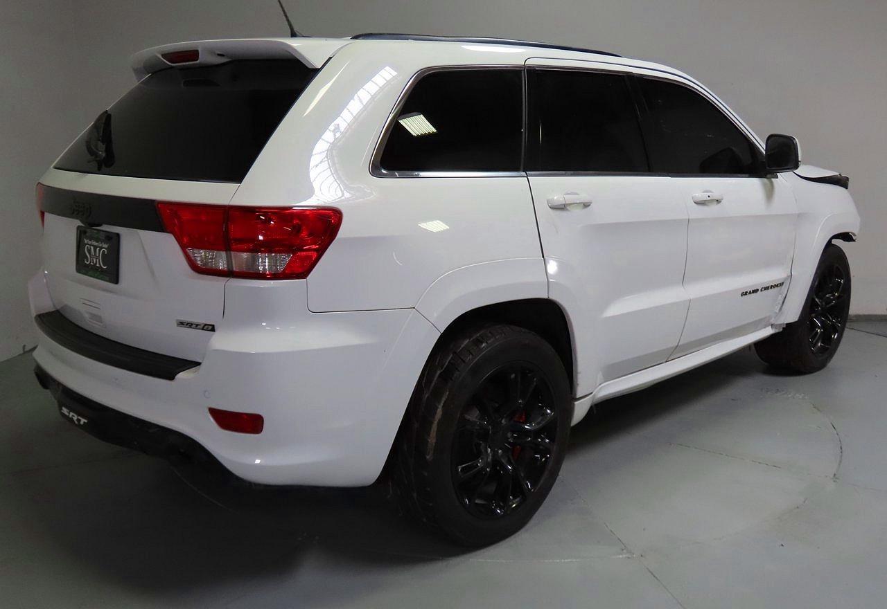 2013 Jeep Grand Cherokee Srt-8 - Фото 3