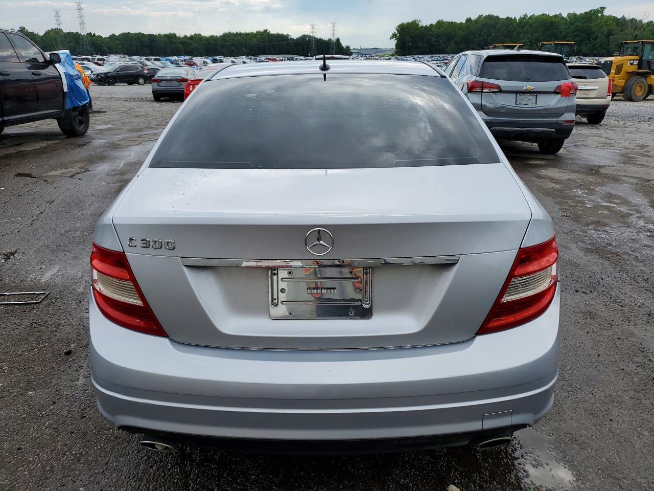 2011 Mercedes-Benz C 300 - Image 6