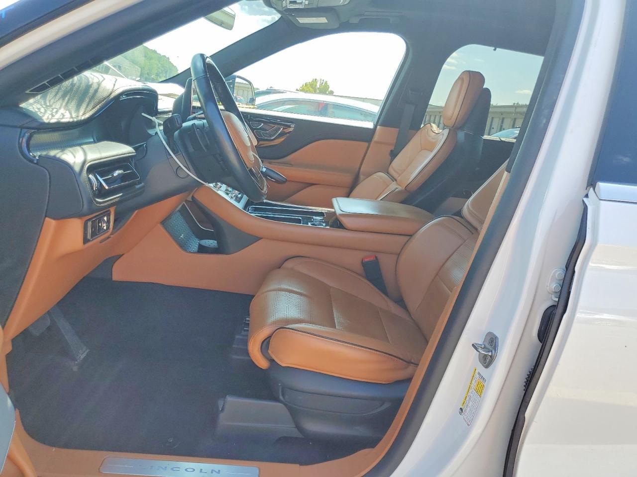 2023 Lincoln Aviator Black Label - Image 7