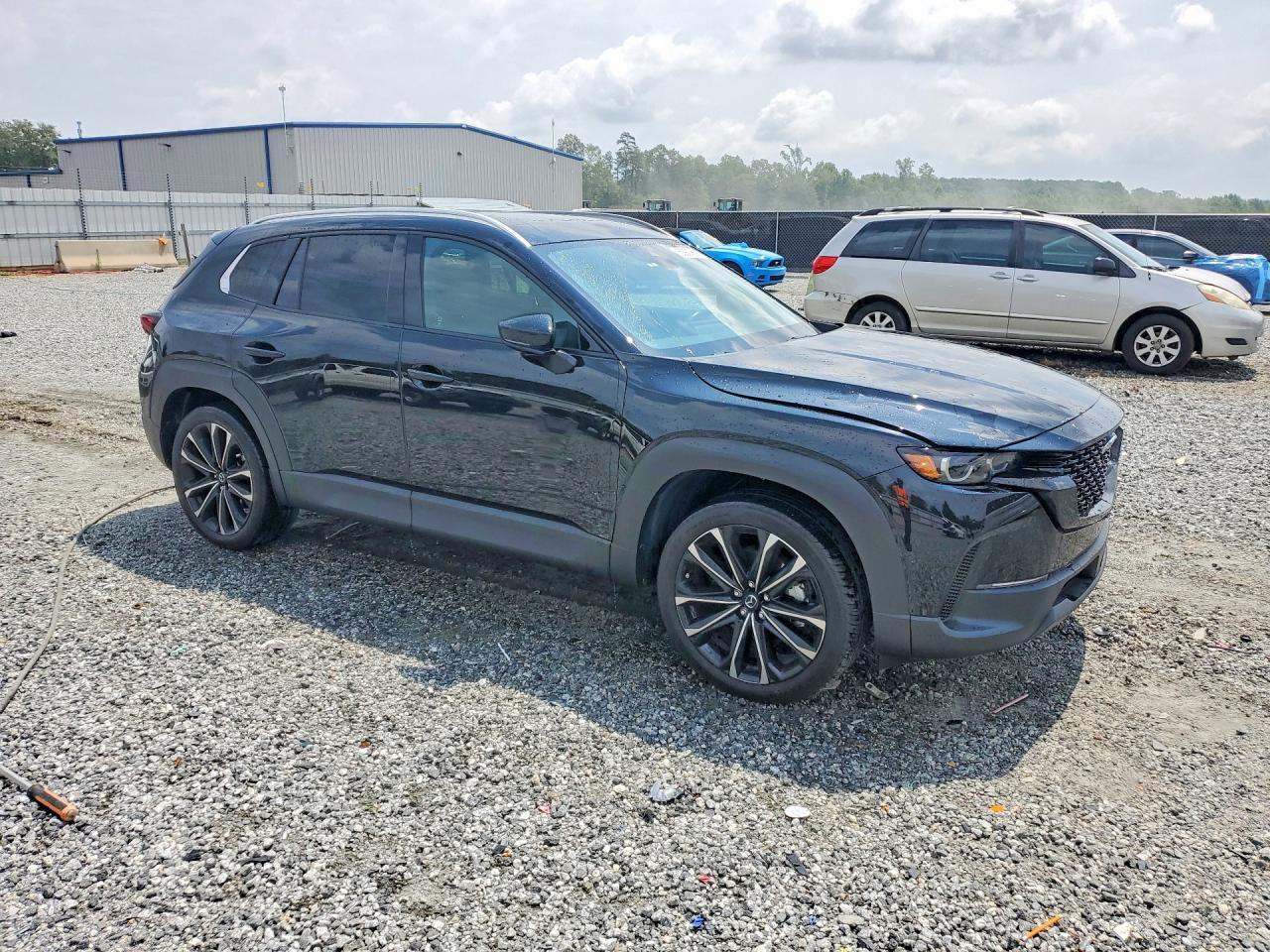 2023 Mazda Cx-50 Premium Plus - Фото 4