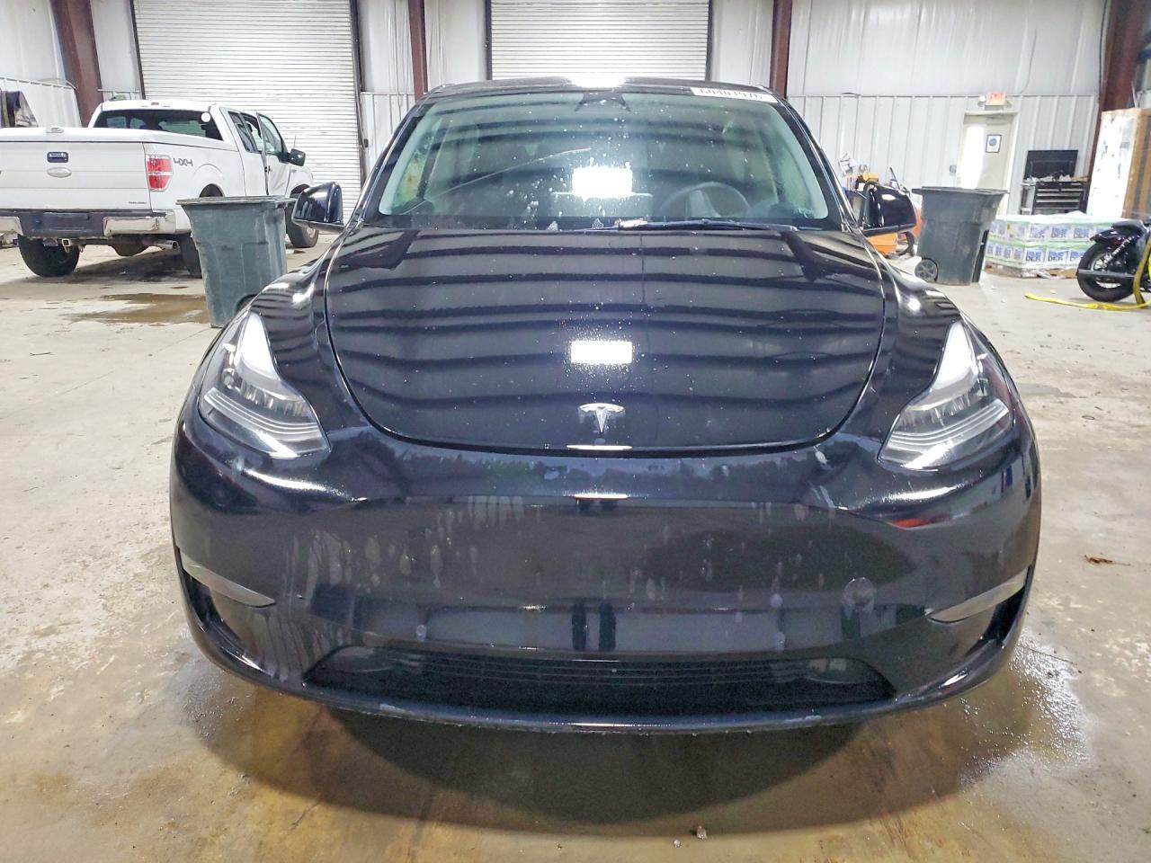 2022 Tesla Model Y - Фото 5
