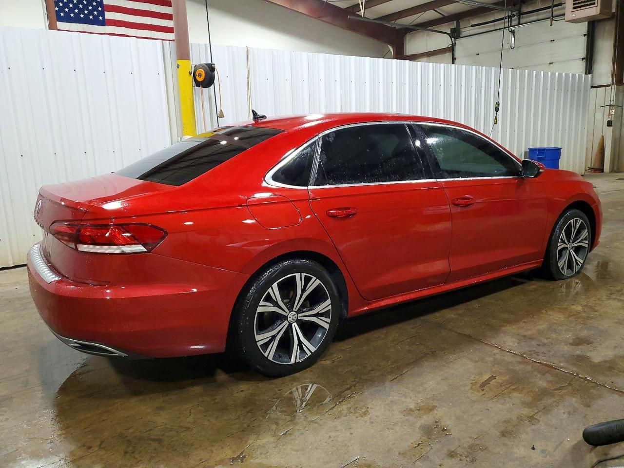 2021 Volkswagen Passat Se - Фото 3
