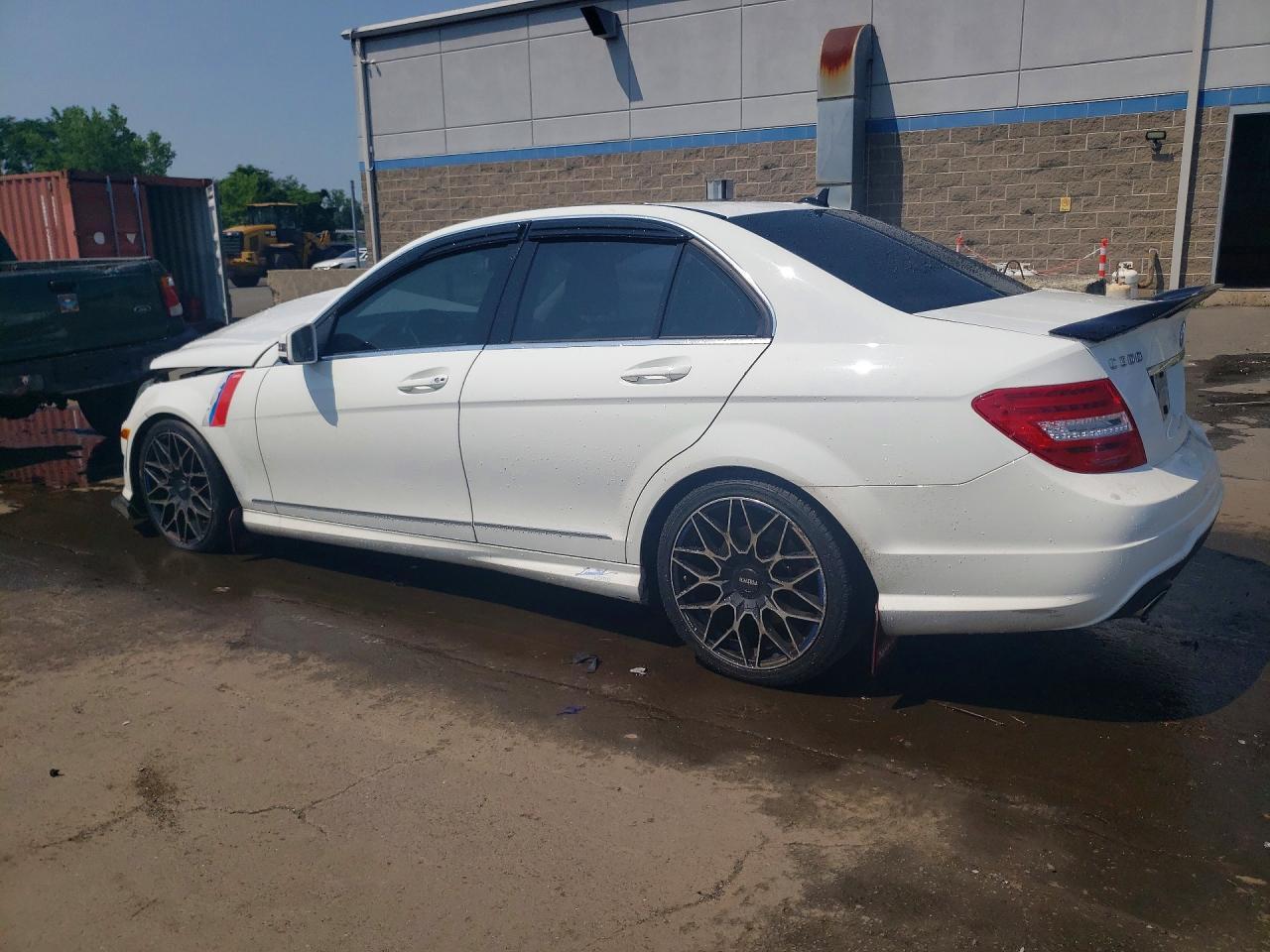 2013 Mercedes-Benz C 300 4Matic - Image 2