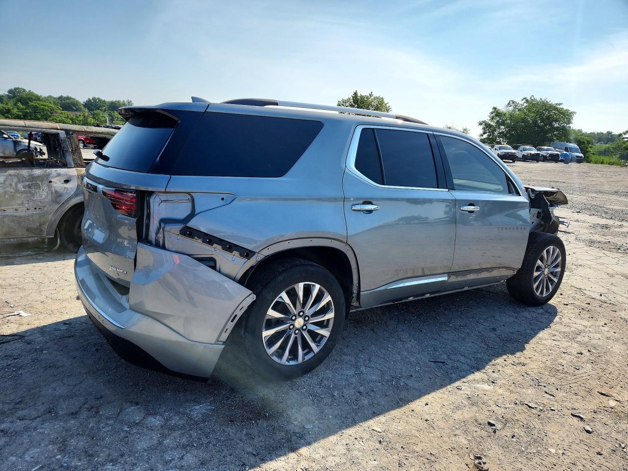 2023 Chevrolet Traverse Premier - Image 3