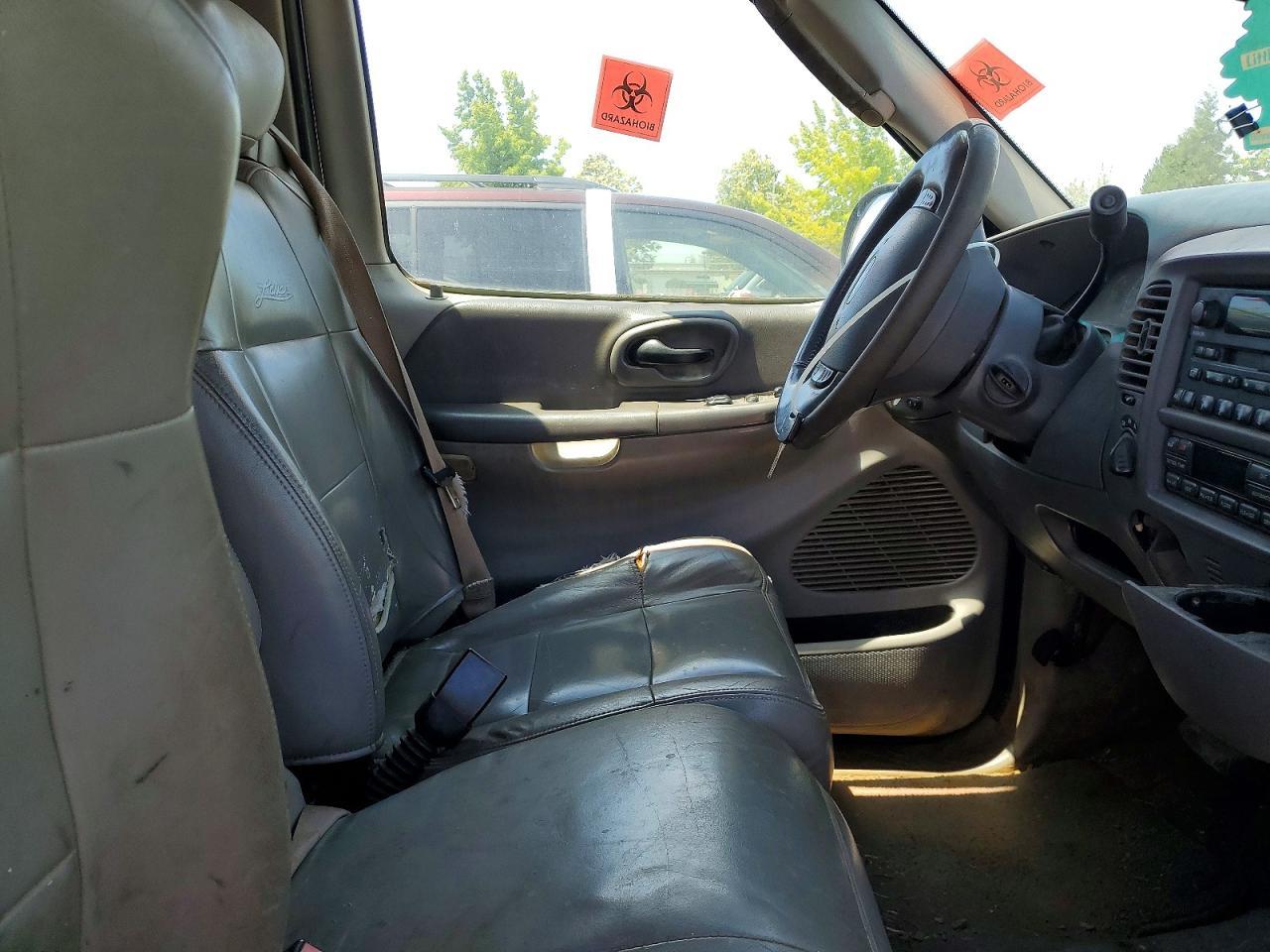 2002 Ford F150 - Фото 7