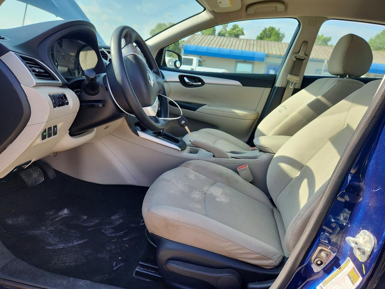 2017 Nissan Sentra S - Фото 7