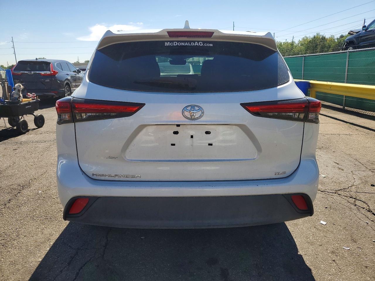 2023 Toyota Highlander Xle - Image 6