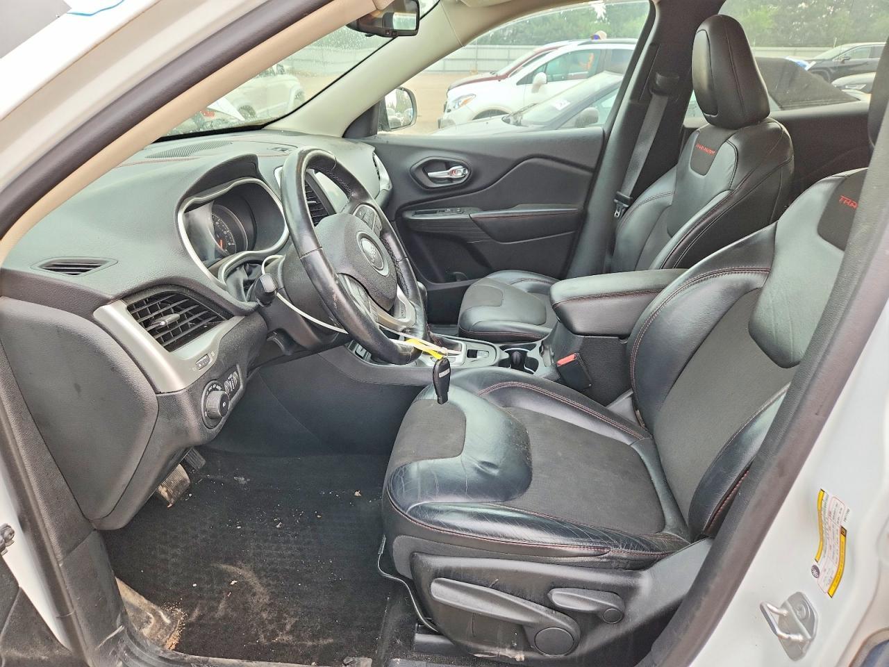 2015 Jeep Cherokee Trailhawk - Фото 7