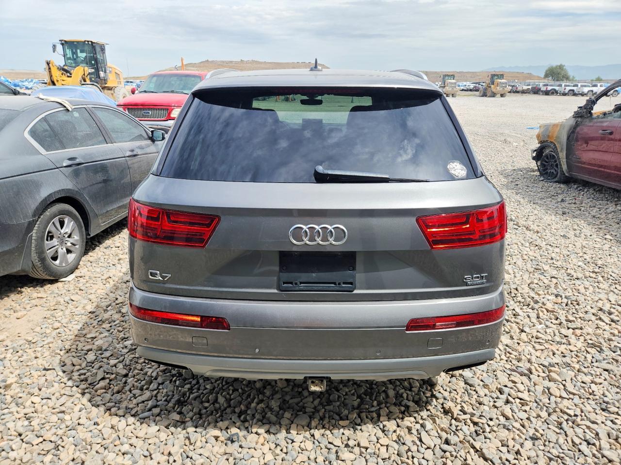 2017 Audi Q7 Premium Plus - Image 6