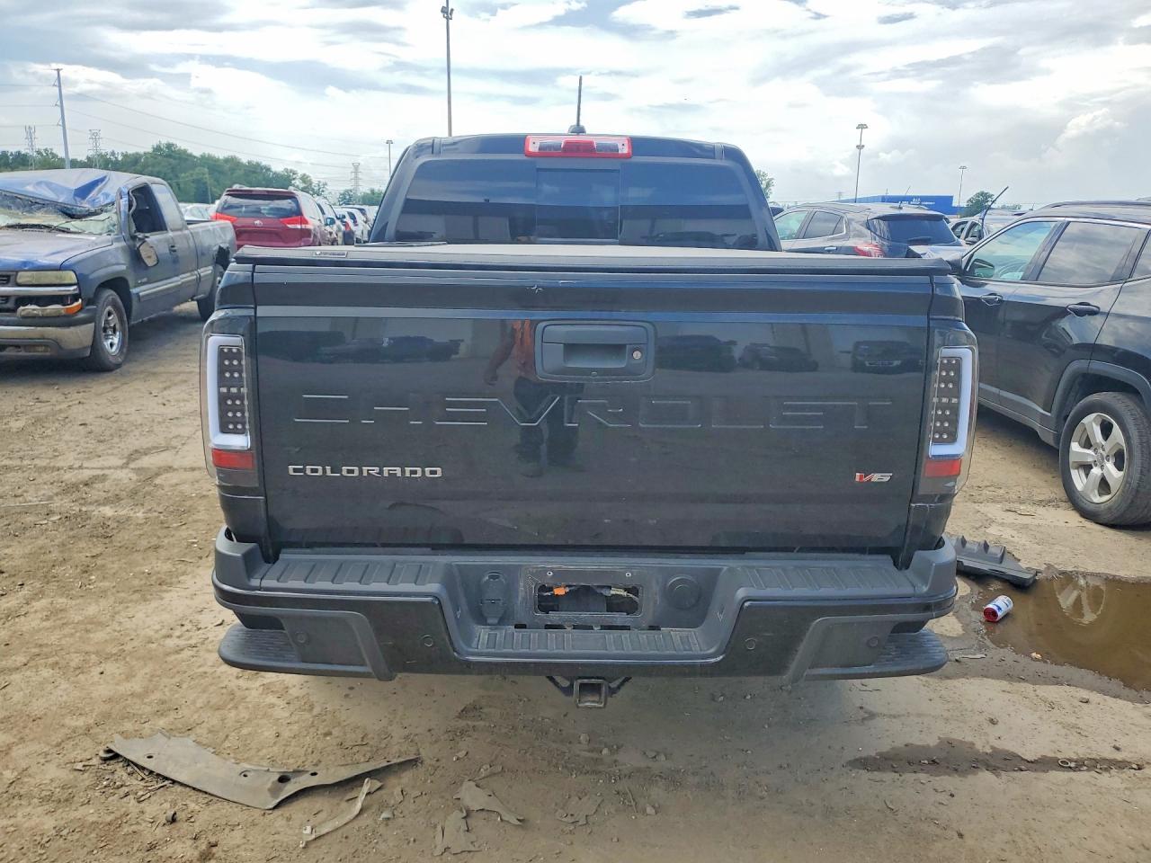 2022 Chevrolet Colorado Z71 - Image 6