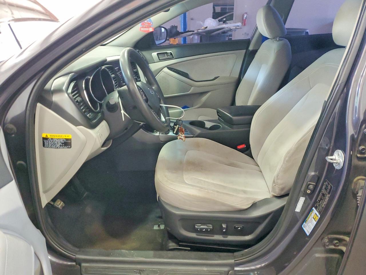 2011 Kia Optima Lx - Image 7