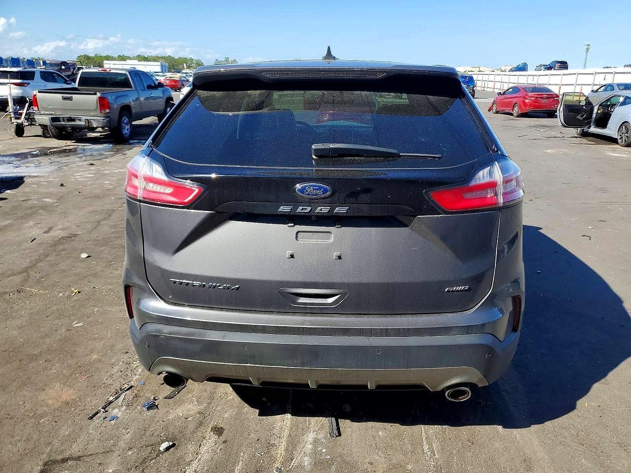 2022 Ford Edge Titanium - Фото 6