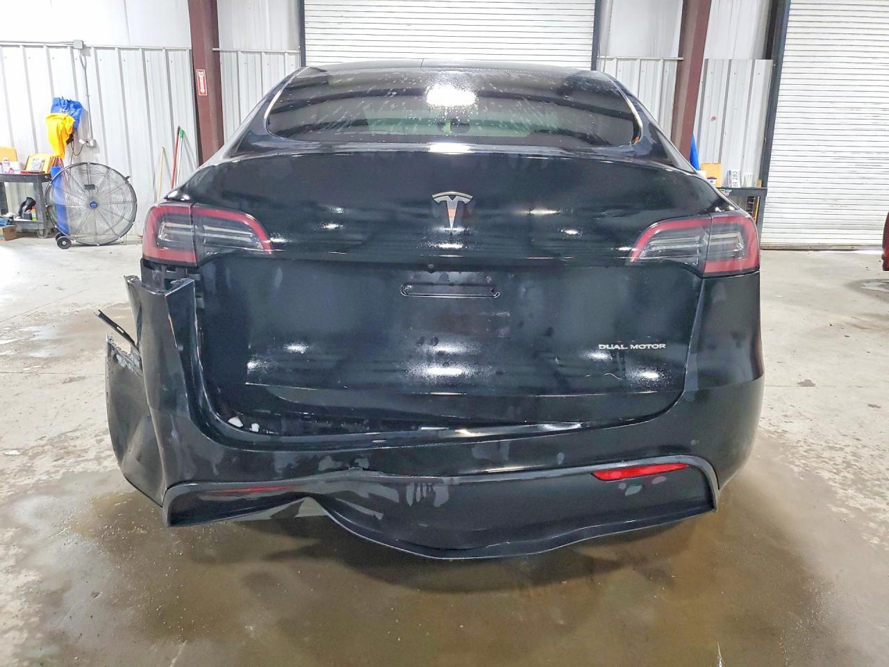2022 Tesla Model Y - Фото 6