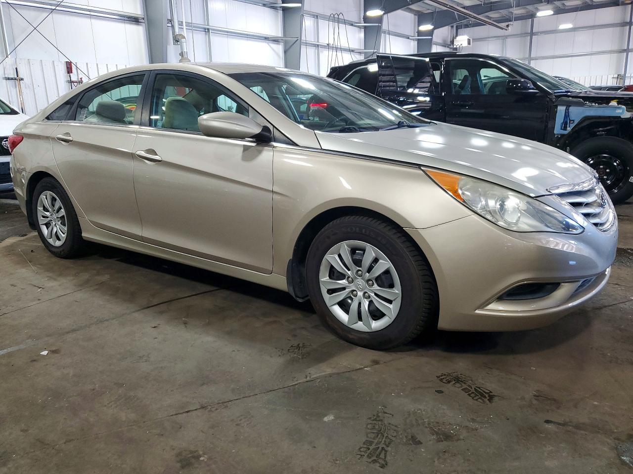 2011 Hyundai Sonata Gls - Фото 4