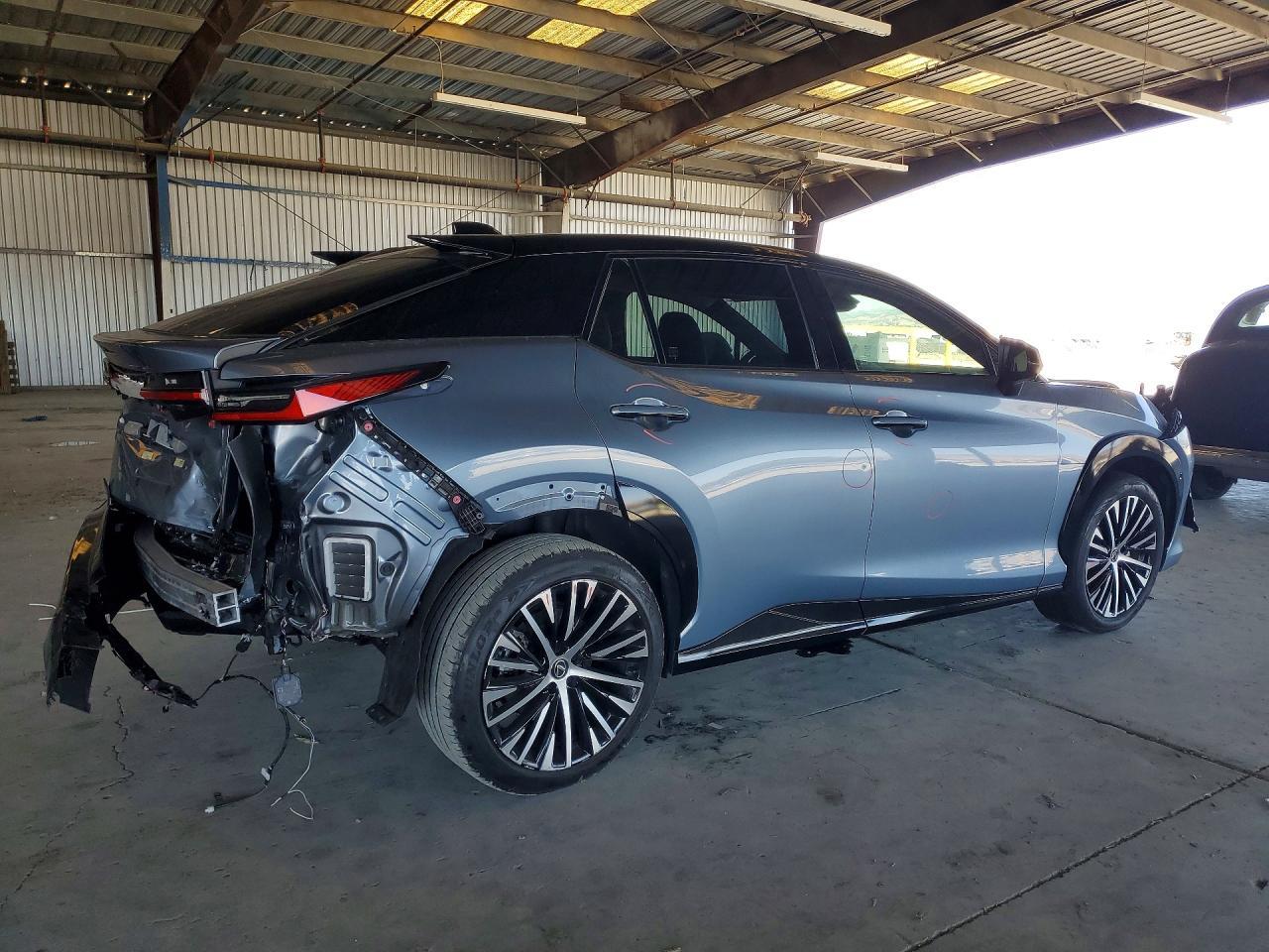 2024 Lexus Rz 300E - Фото 3