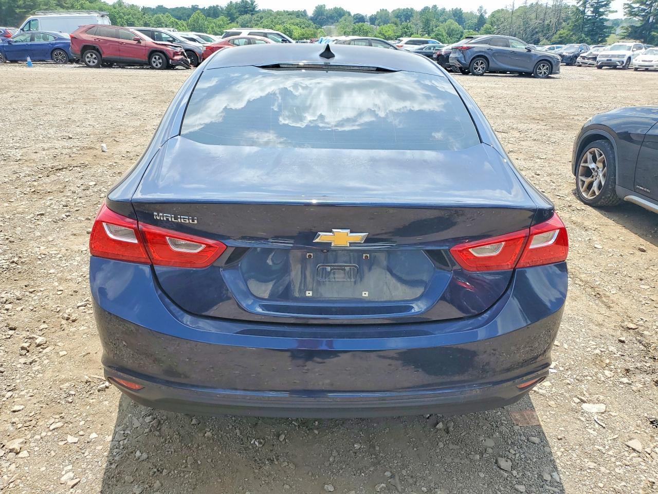 2018 Chevrolet Malibu Ls - Фото 6