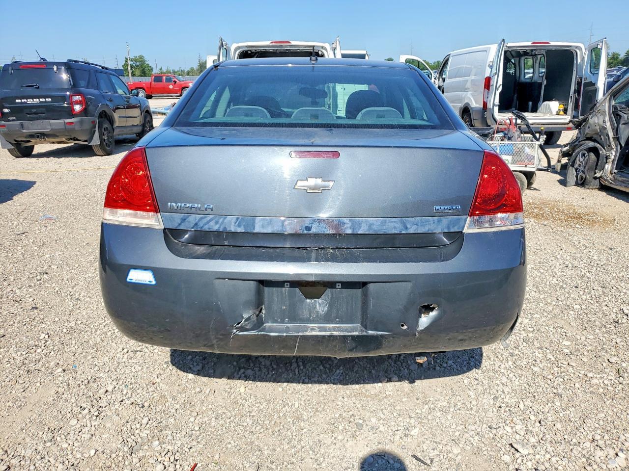 2010 Chevrolet Impala Ls - Image 6