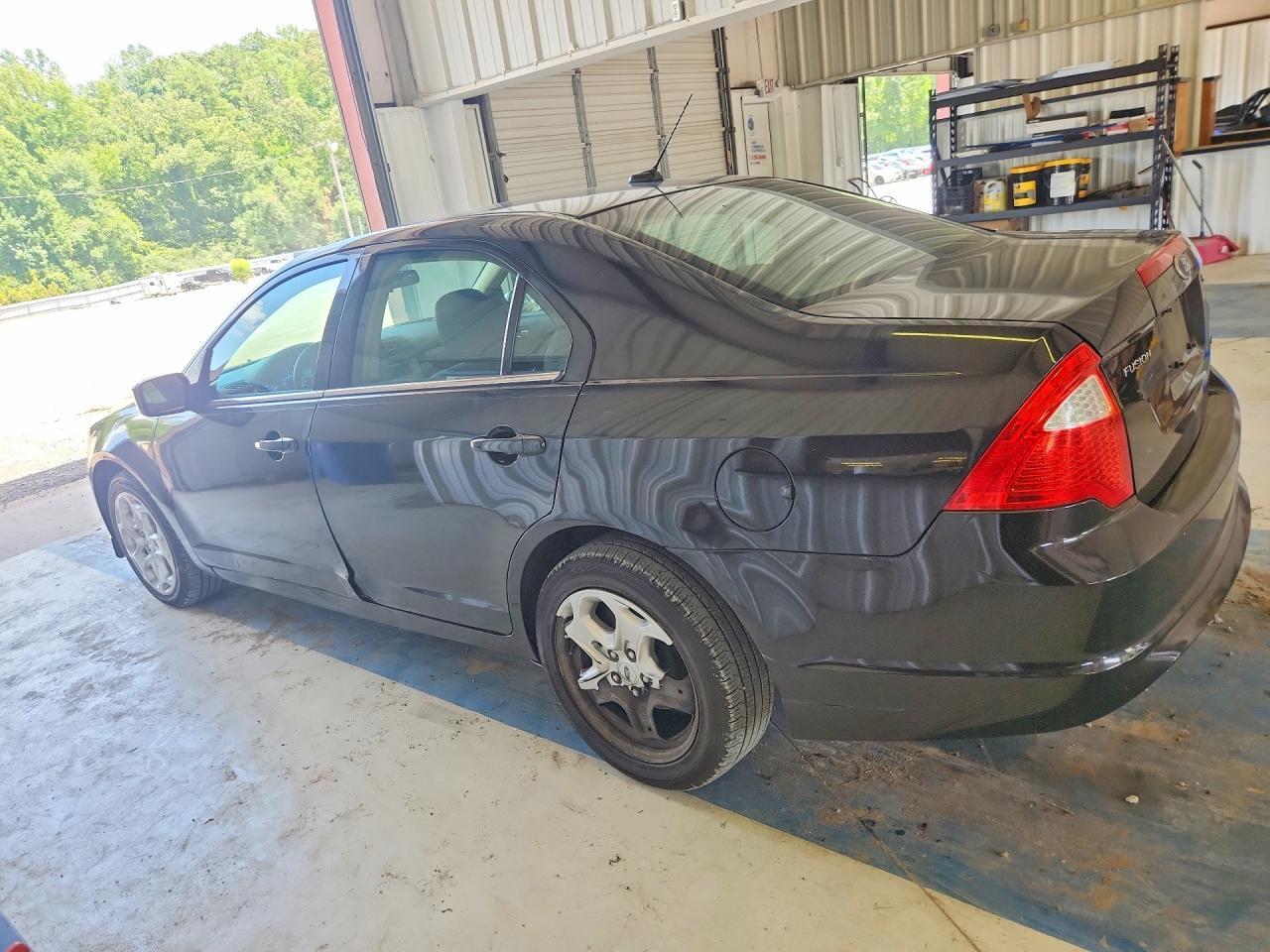 2010 Ford Fusion Se - Фото 2