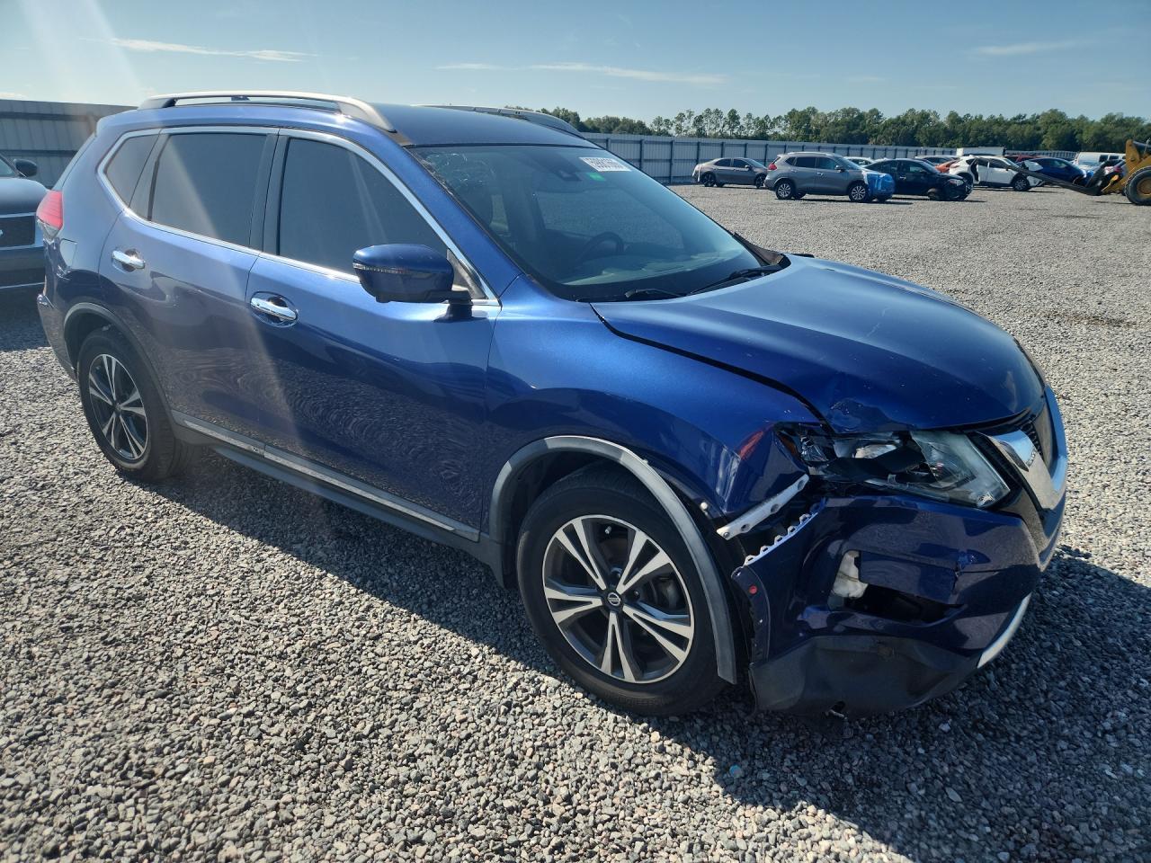 2017 Nissan Rogue Sl - Image 4