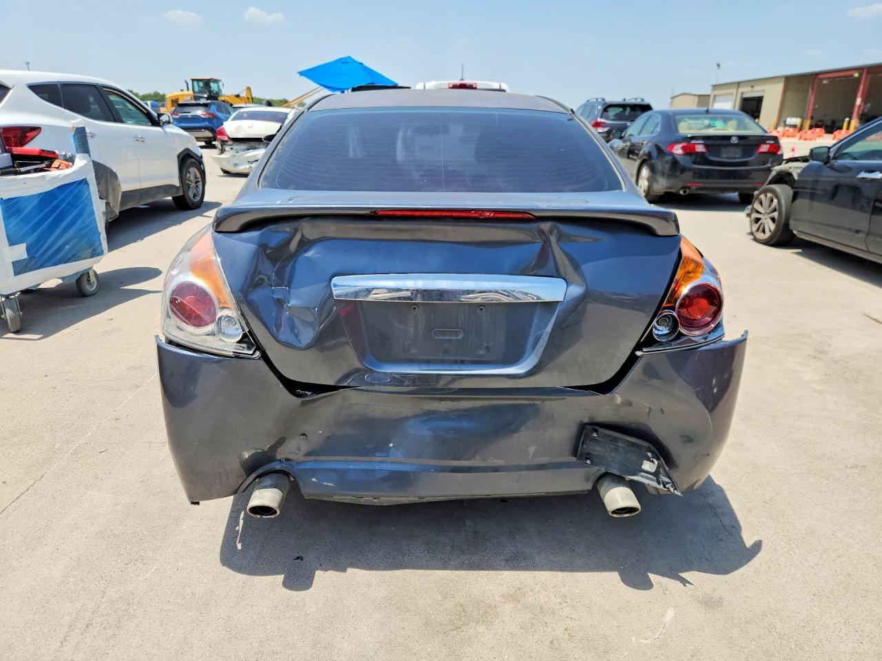 2008 Nissan Altima 3.5 Se - Image 6
