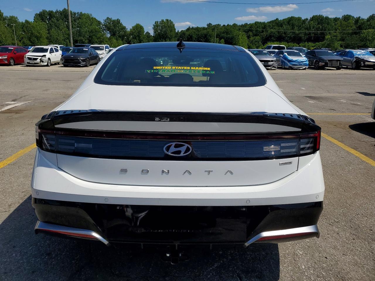 2026 Hyundai Sonata Hybrid Limited - Image 6