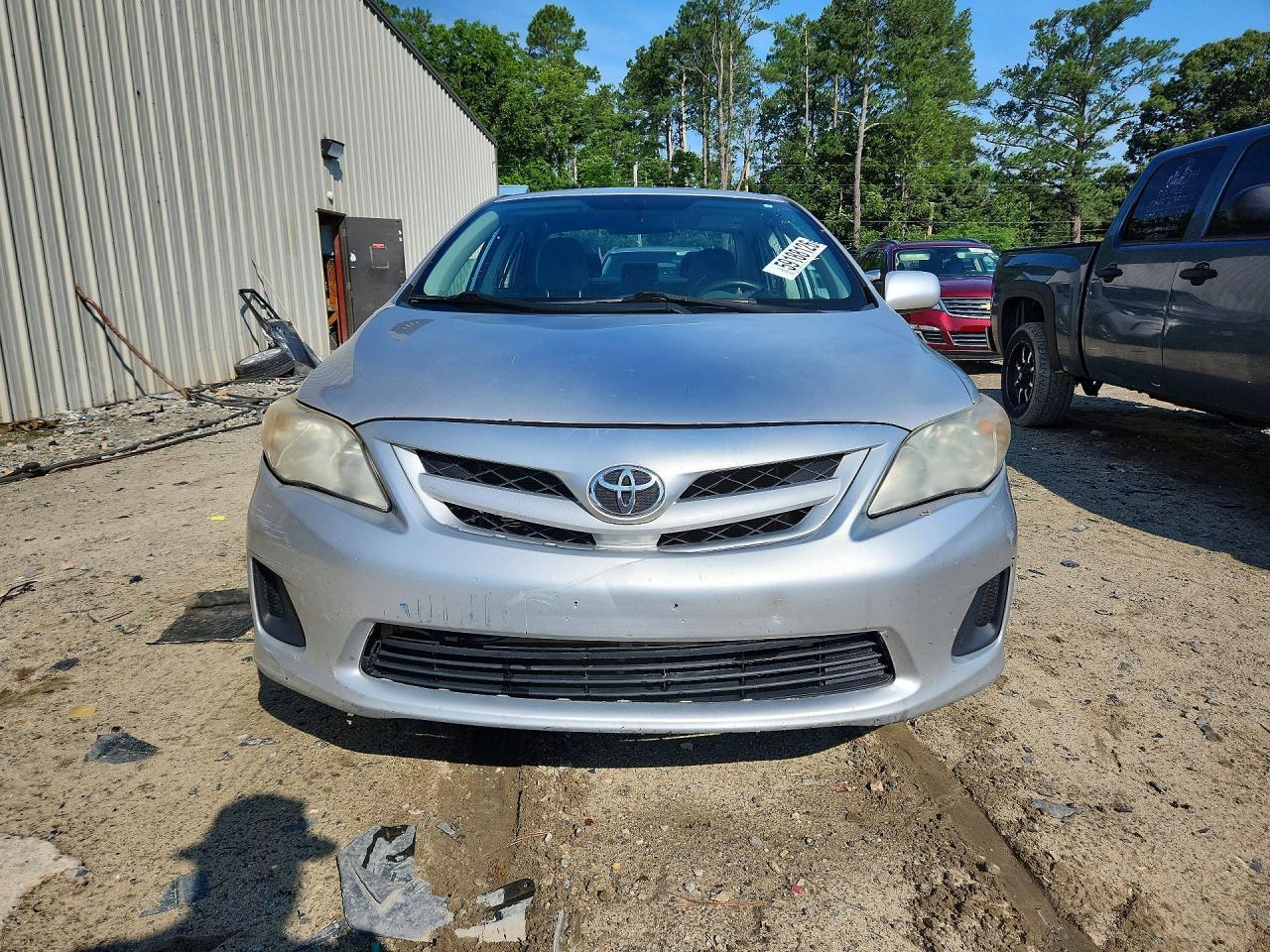 2012 Toyota Corolla Le - Image 5