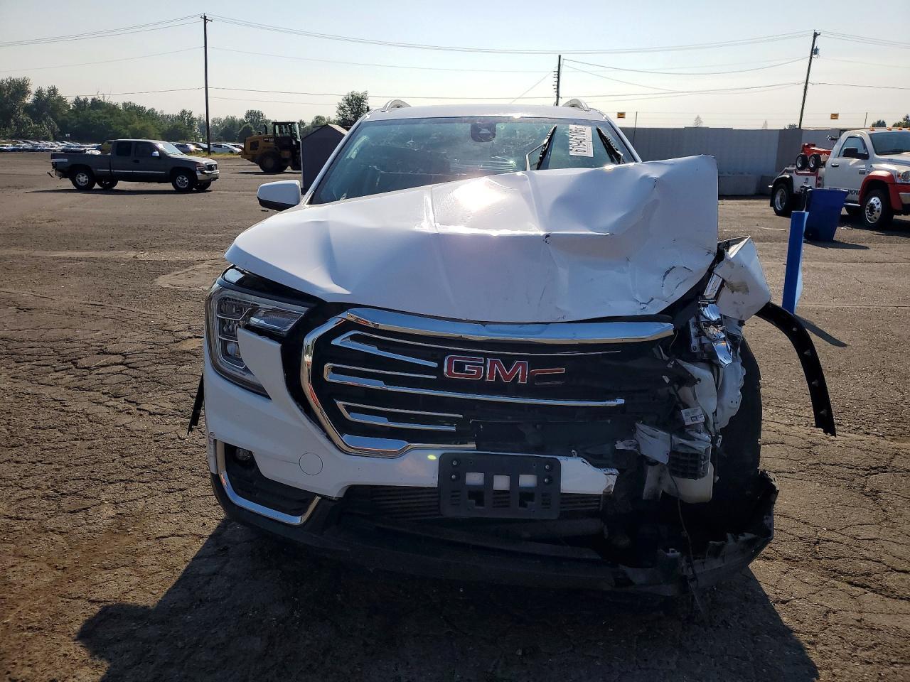 2022 GMC Terrain Slt - Фото 5