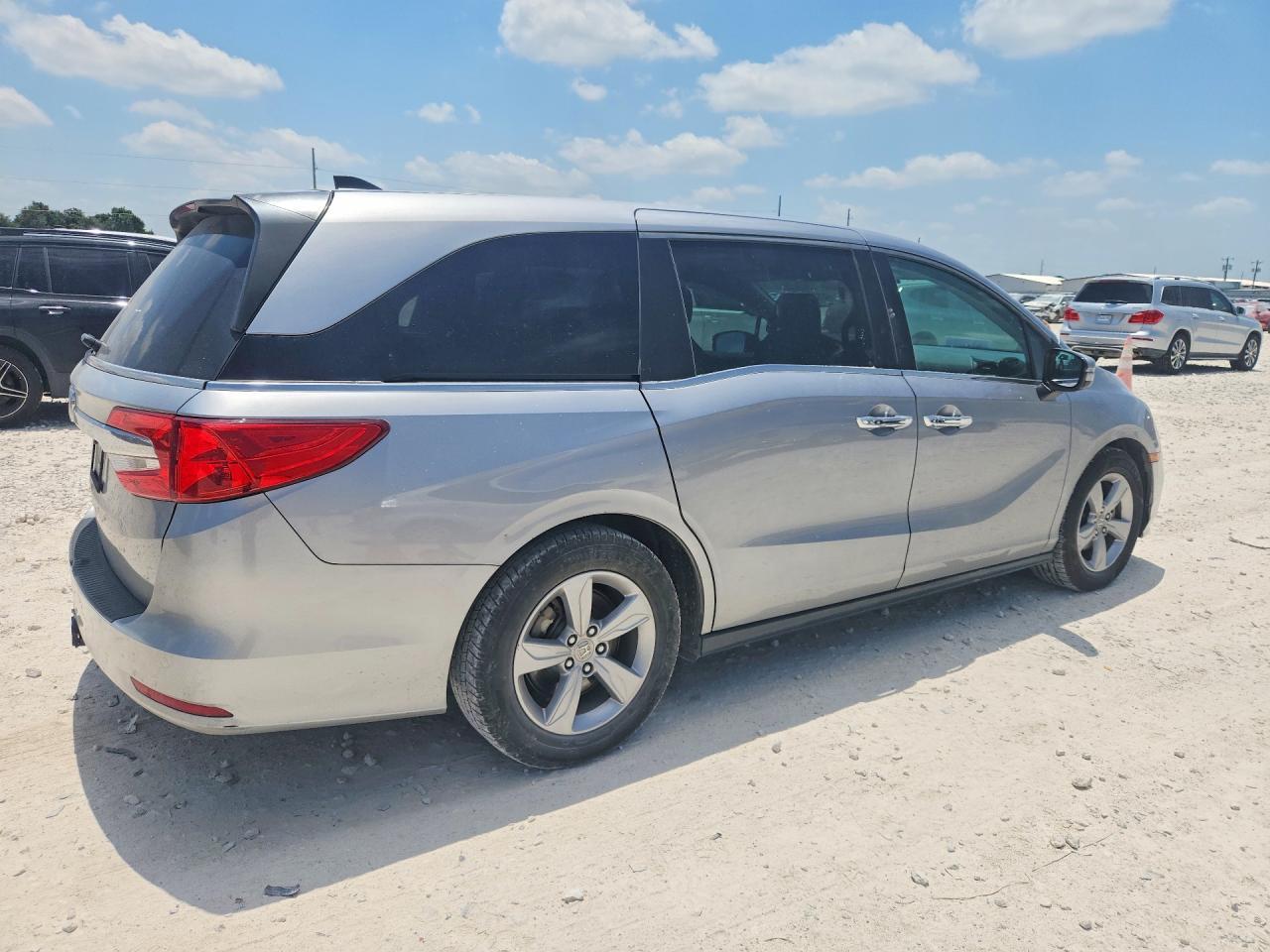 2019 Honda Odyssey Exl - Фото 3