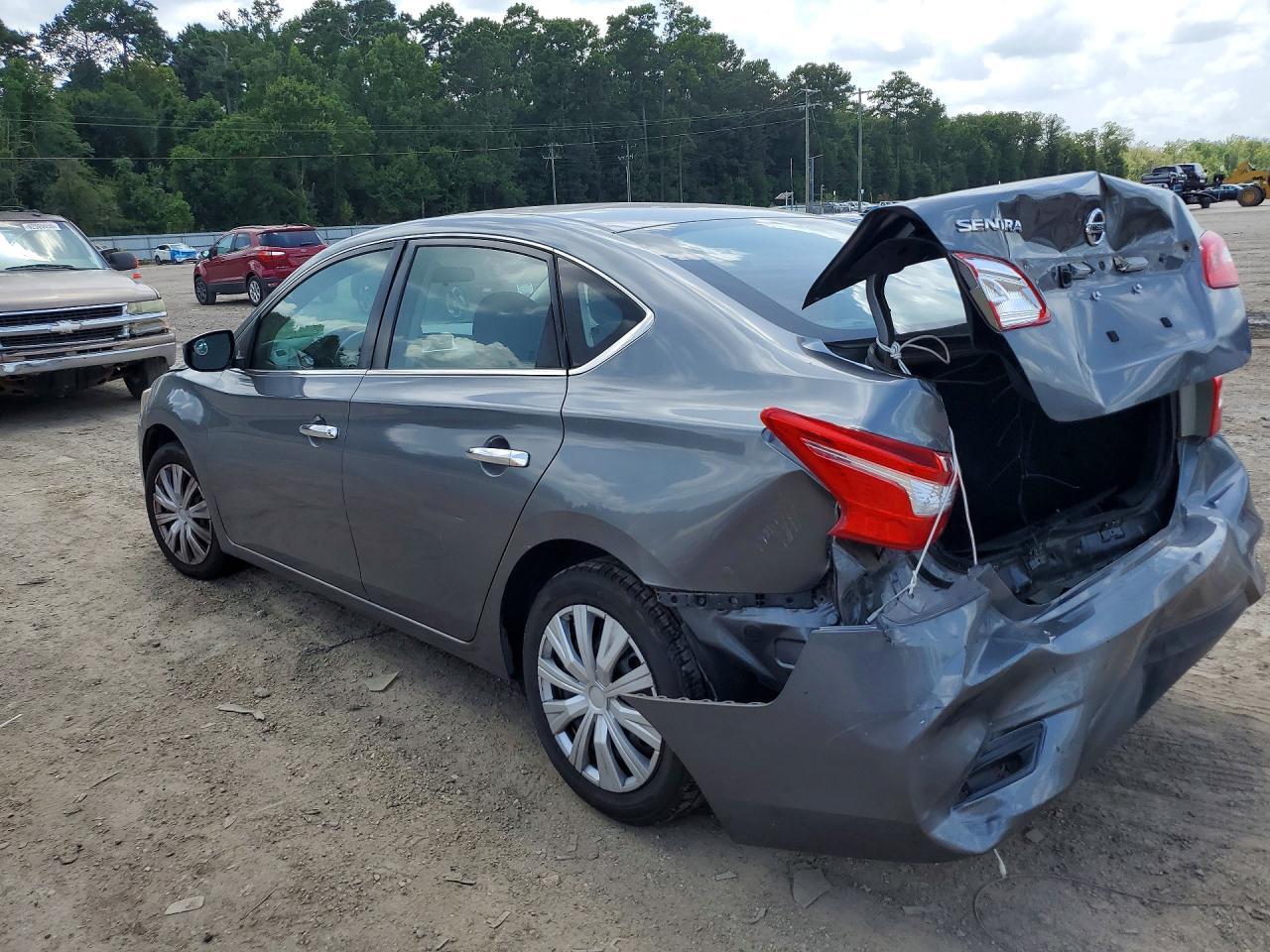 2018 Nissan Sentra S - Фото 2