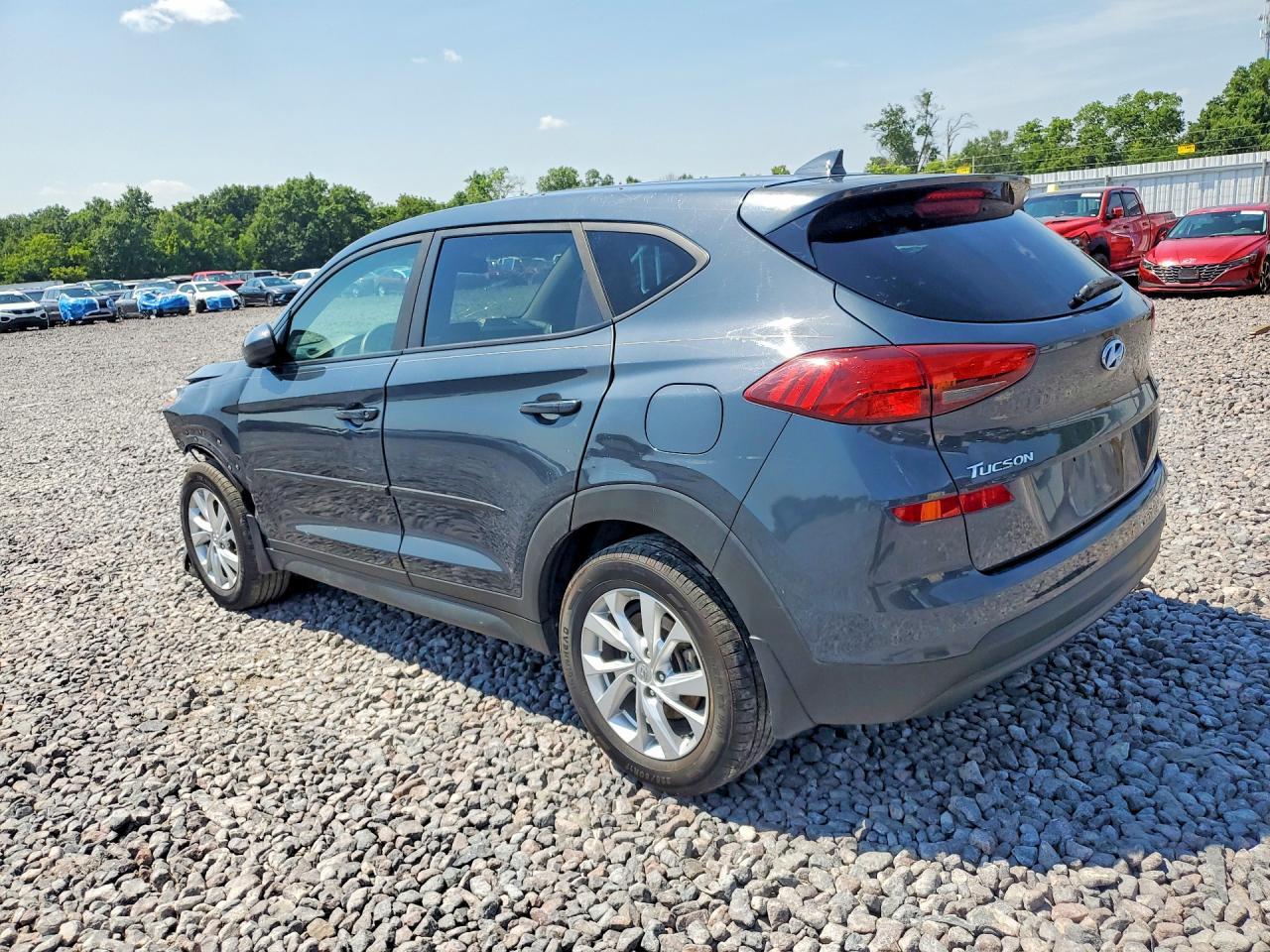 2019 Hyundai Tucson Se - Image 2