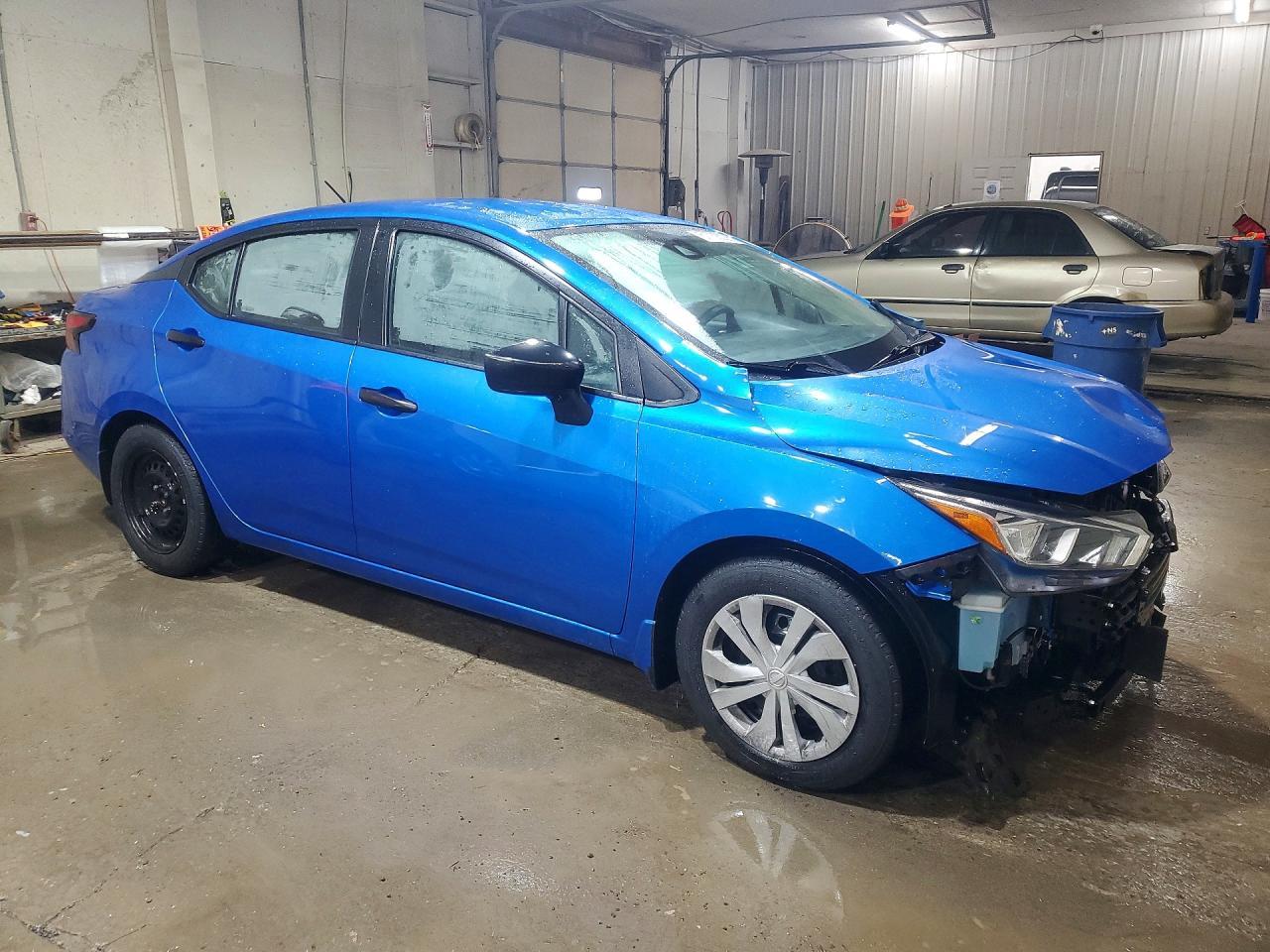 2020 Nissan Versa S - Фото 4