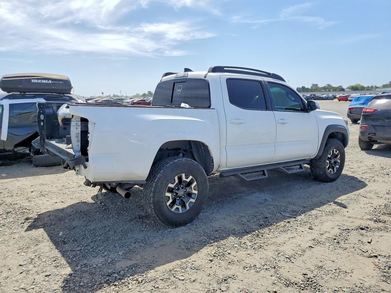 2022 Toyota Tacoma Trd Off-Road - Фото 3