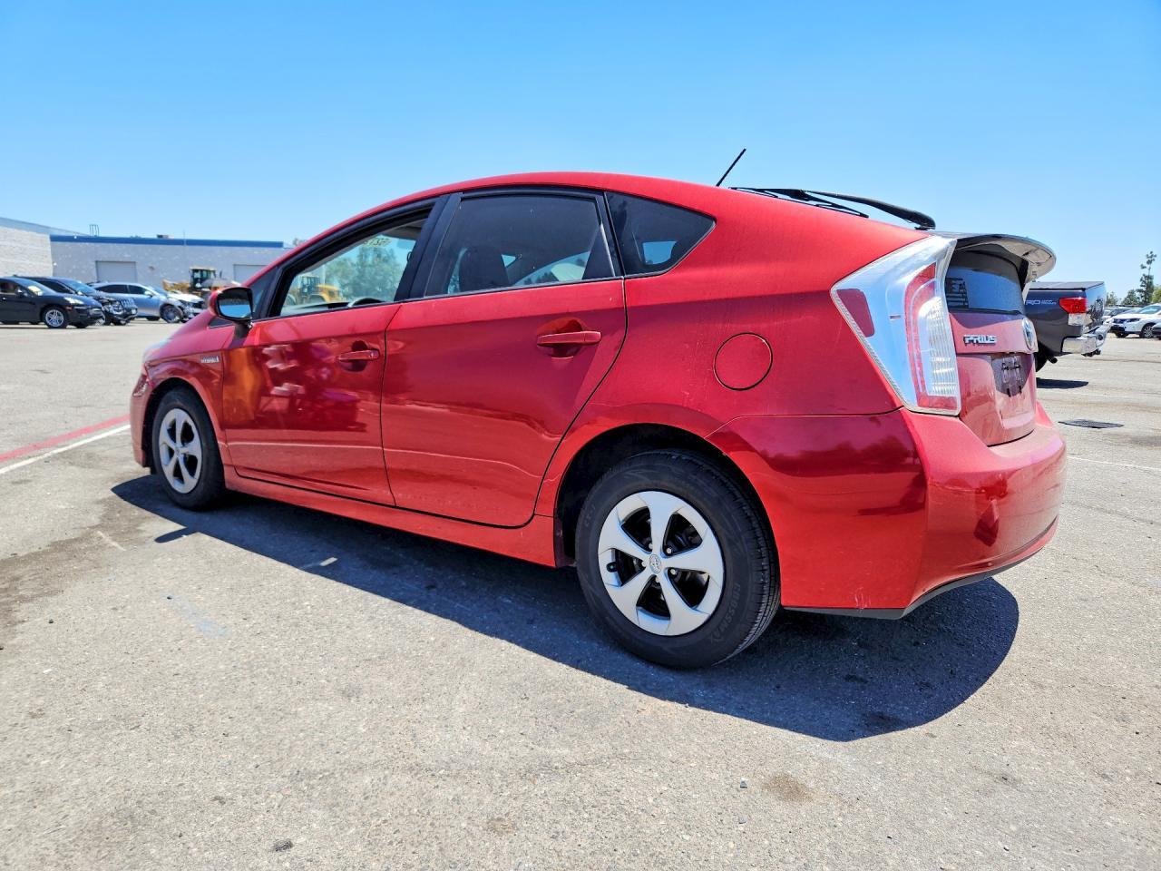 2012 Toyota Prius Two - Фото 2