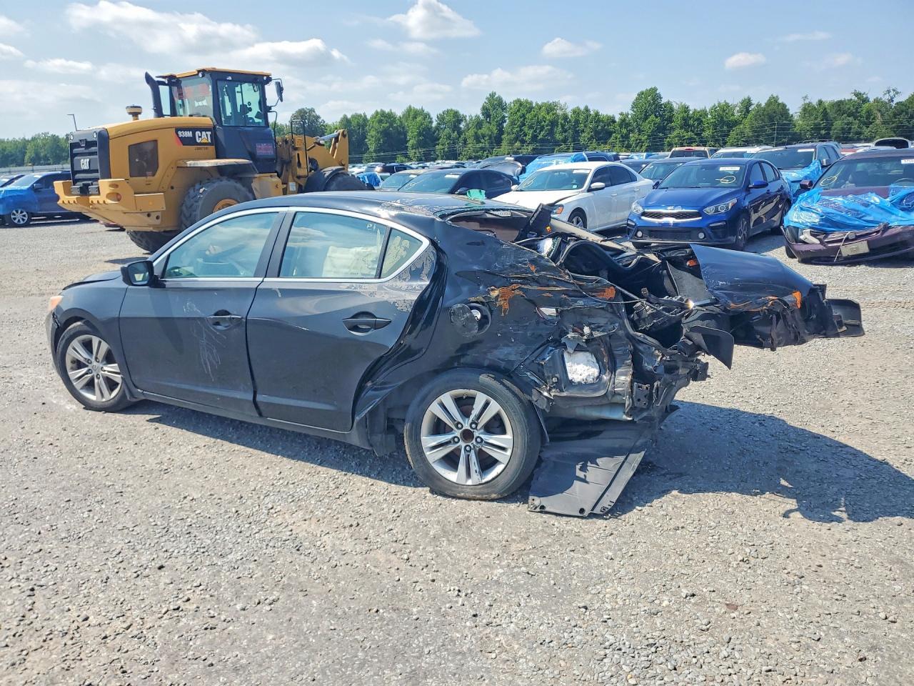 2013 Acura Ilx 20 - Image 2