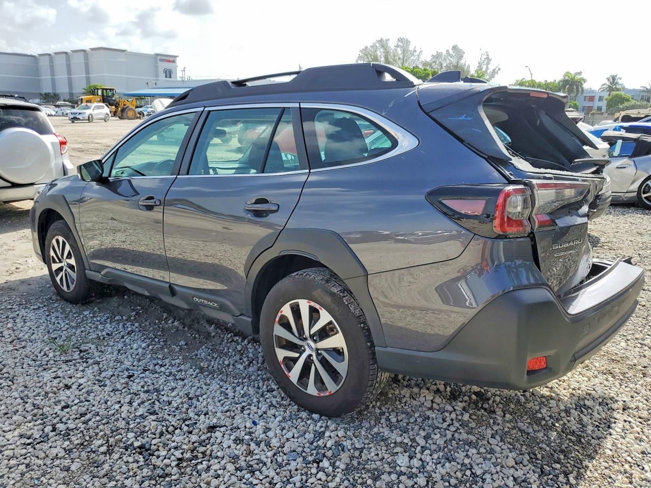 2025 Subaru Outback - Image 2