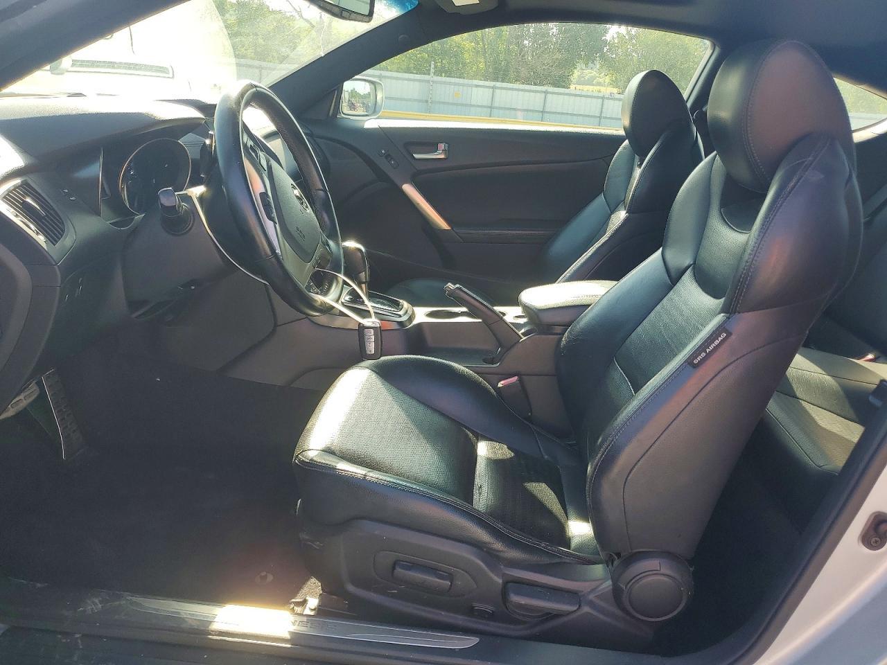 2013 Hyundai Genesis Coupe 3.8L - Image 7