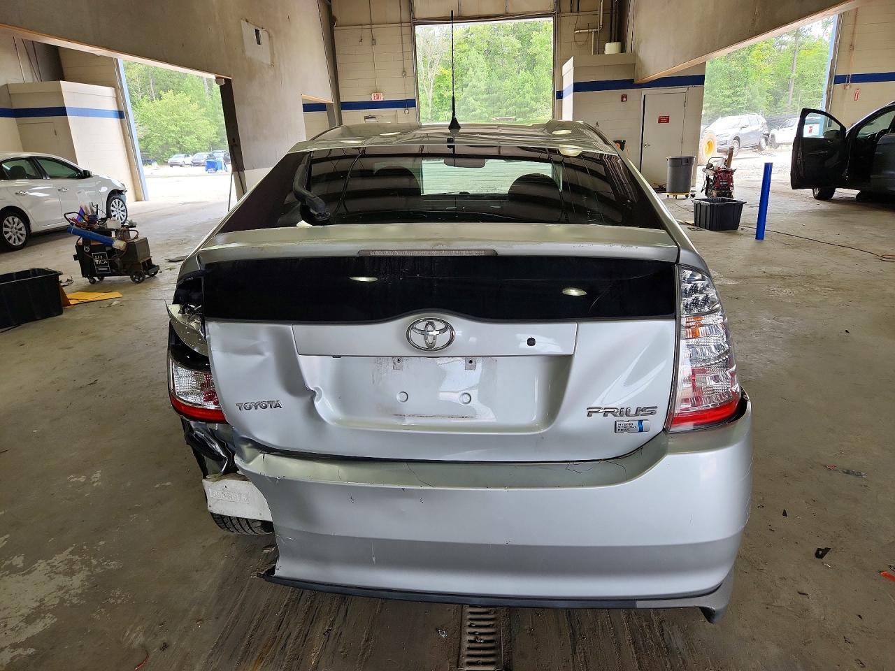 2008 Toyota Prius Touring - Фото 6
